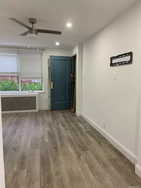172-09 Crocheron Ave #C2, Flushing, NY 11358