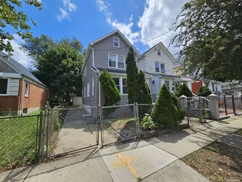 216-18 102nd Ave, Queens Village, NY 11429