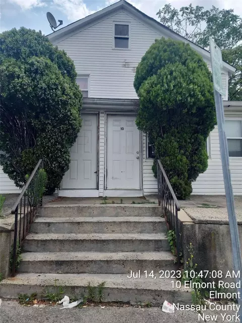 10 Elmont Rd, Elmont, NY 11003