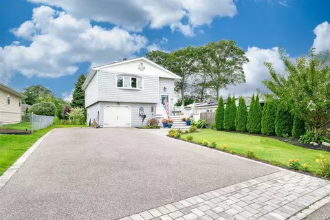416 Litchfield Ave, Babylon, NY 11702