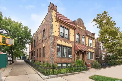 1084 70th St, Brooklyn, NY 11228