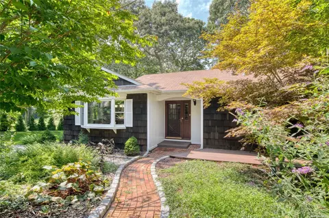 430 Highwood Rd, Southold, NY 11971