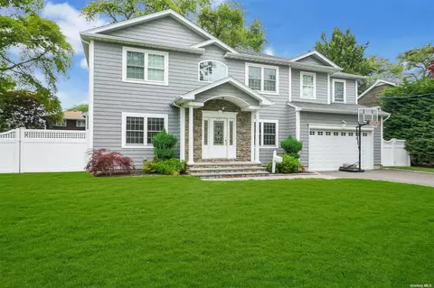 99 Adam Rd, Massapequa, NY 11758