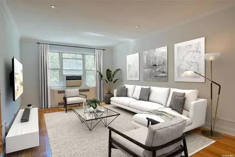 77-15 113th St #5N, Forest Hills, NY 11375