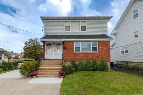 52 4th Ave, East Rockaway, NY 11518