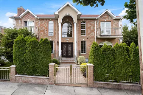 28-56 215th Pl, Bayside, NY 11360