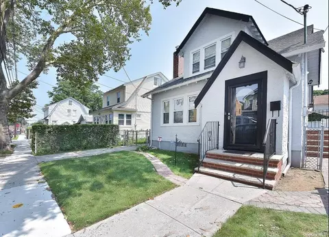 118-15 201st St, Saint Albans, NY 11412