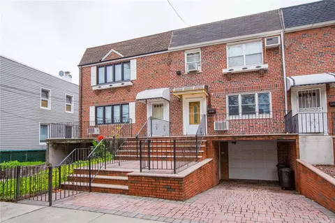 61-59 62nd Rd, Middle Village, NY 11379
