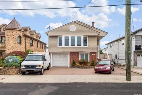 159-33 86th St, Howard Beach, NY 11414