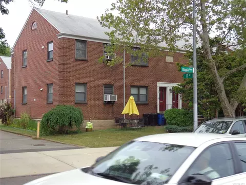16-49 Utopia Pkwy #2-42, Whitestone, NY 11357