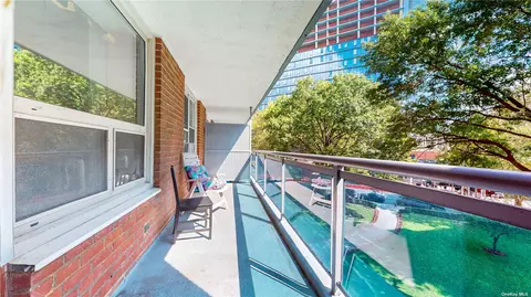98-05 63rd Rd #4C, Rego Park, NY 11374