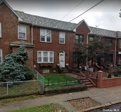 96-18 25 Ave, East Elmhurst, NY 11369