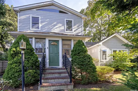 213 Knapp Pl, Greenport, NY 11944