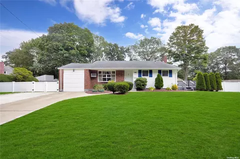 1617 Baldwin Blvd, Bay Shore, NY 11706