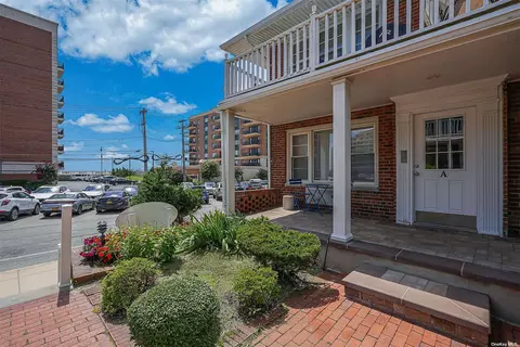 235 W Broadway #1A, Long Beach, NY 11561