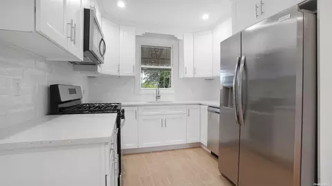 604 Sackman St, Brooklyn, NY 11212