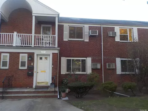 73-58 260th St #2ND, Glen Oaks, NY 11004