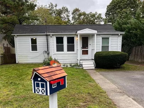 83 Wood Road Trail Trl #ACRE, Flanders, NY 11901