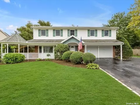 34 Shelby Rd, East Northport, NY 11731
