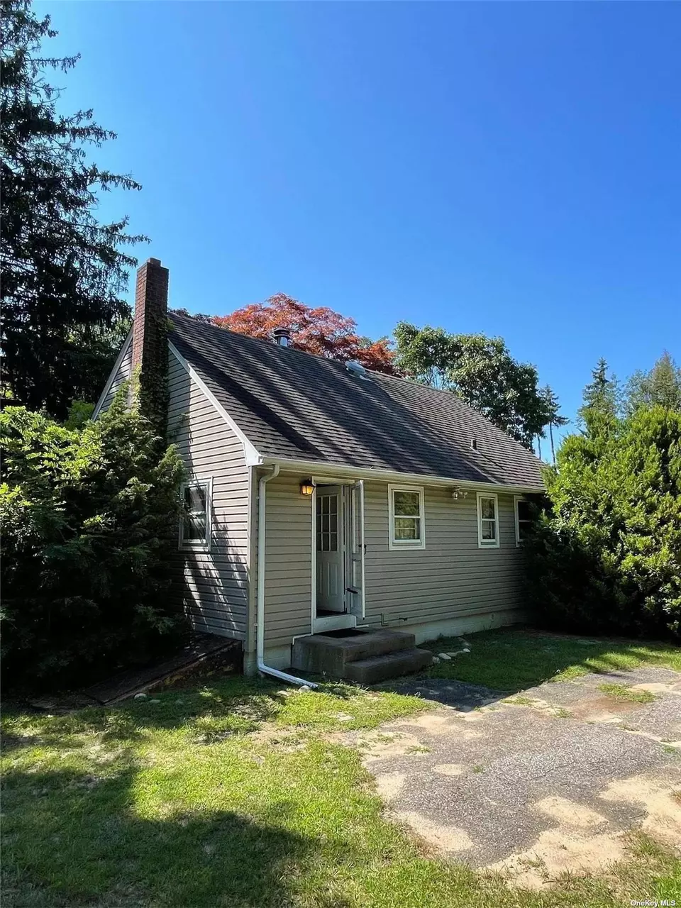 34 Hallock Landing Rd, Rocky Point, NY 11778 Movoto