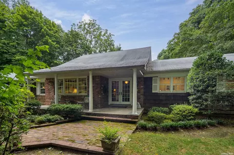 163 Chichester Rd, Huntington, NY 11743