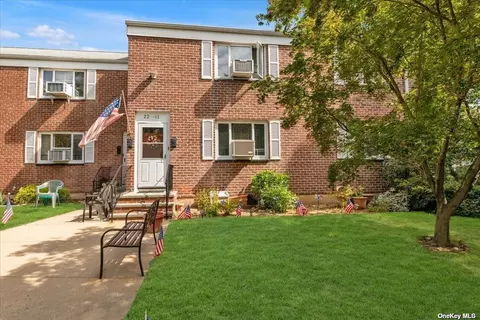 226-11 88th Ave #1, Queens Village, NY 11427