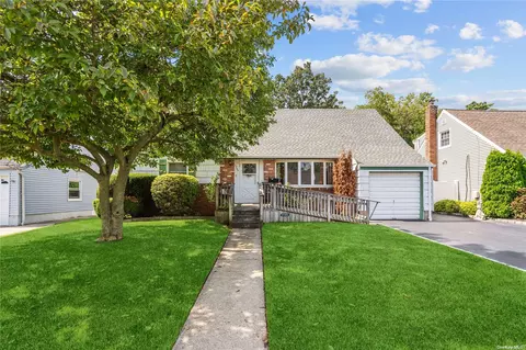 1795 Adelaide Ct, East Meadow, NY 11554