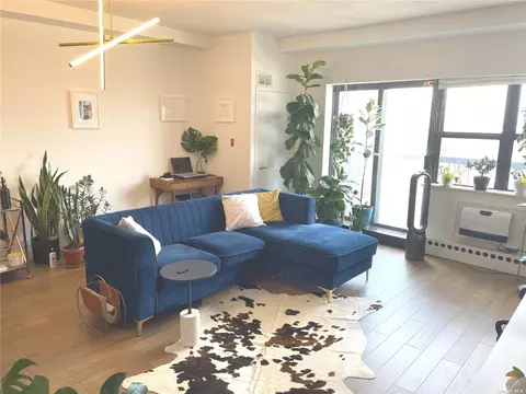 147-20 35th Ave #12D, Flushing, NY 11354