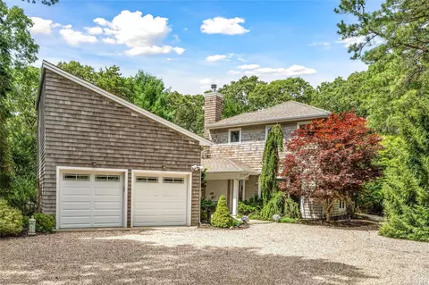 1 Woodland Way, Quogue, NY 11959