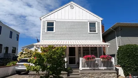 113 Bellmore Ave, Point Lookout, NY 11569