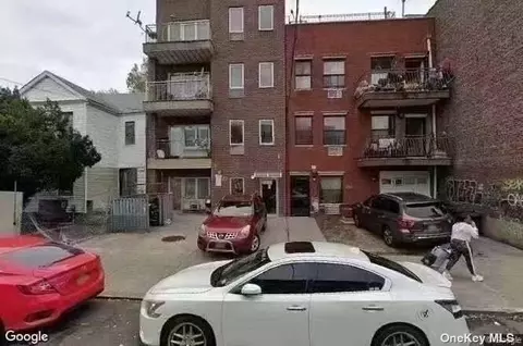 100-23 39 Ave #2A, Corona, NY 11368