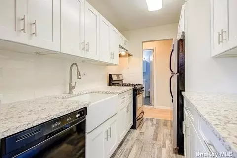 151-40 88 St #5J, Howard Beach, NY 11414