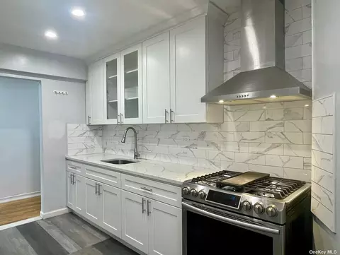 83-75 Woodhaven Blvd #5J, Woodhaven, NY 11421
