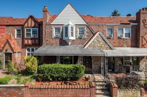 130-55 225th St, Laurelton, NY 11413