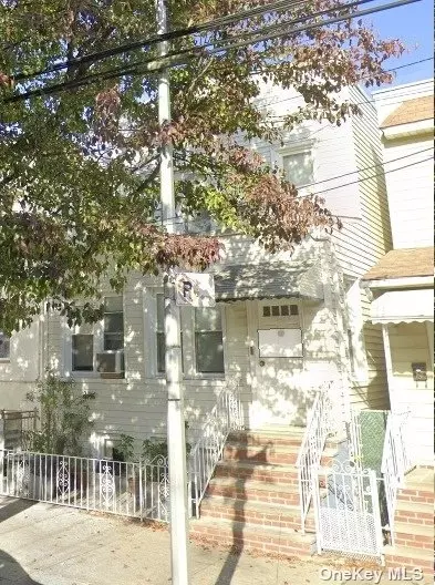 104-53 47th Ave, Corona, NY 11368