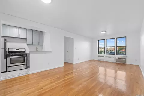 5803 Calloway St #6A, Corona, NY 11368