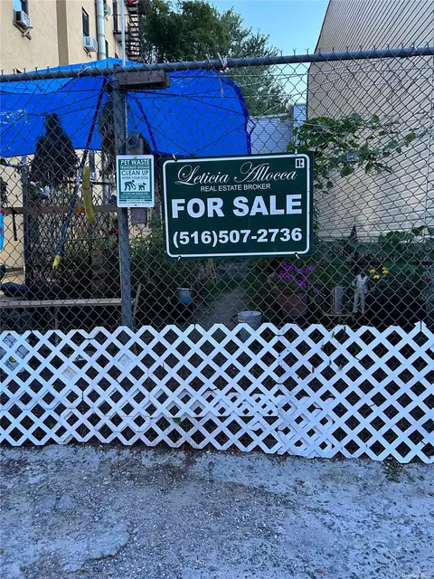 58 W 184th St, Bronx, NY 10468