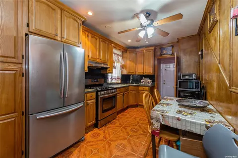 468 E 46th St, Brooklyn, NY 11203 photo 1