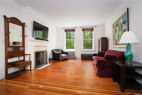 35-13 76 St #1, Jackson Heights, NY 11372