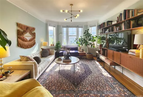 35-16 79 St #51, Jackson Heights, NY 11372