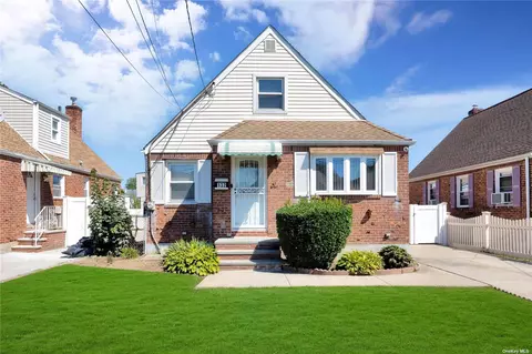 132 Florence Ave, Hempstead, NY 11550
