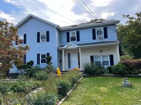 Undisclosed, Amityville, NY 11701