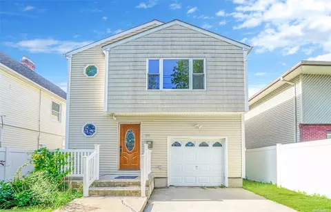 153 Harvard St, Hempstead, NY 11550