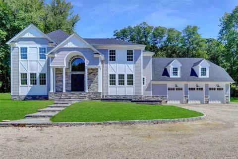 310 Deer Park Rd, Dix Hills, NY 11746