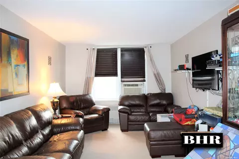 2427 E 29th St #4P, Brooklyn, NY 11235