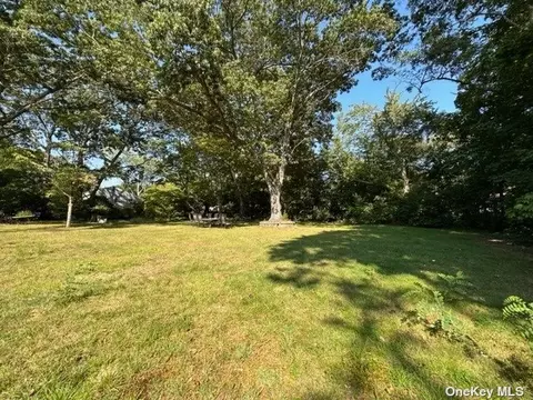 Birch Avenue, Sound Beach, NY 11789