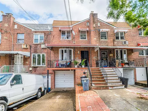 2926 Lurting Ave, Bronx, NY 10469