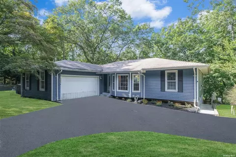 118 Alden Dr, Port Jefferson, NY 11777