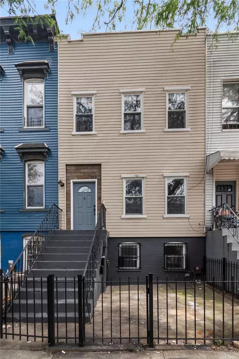 242 Woodbine St, Brooklyn, NY 11221
