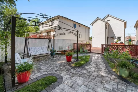 107 Winant St, Staten Island, NY 10303